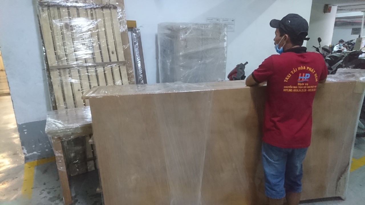 tháo lắp nội thất chuyển nhà