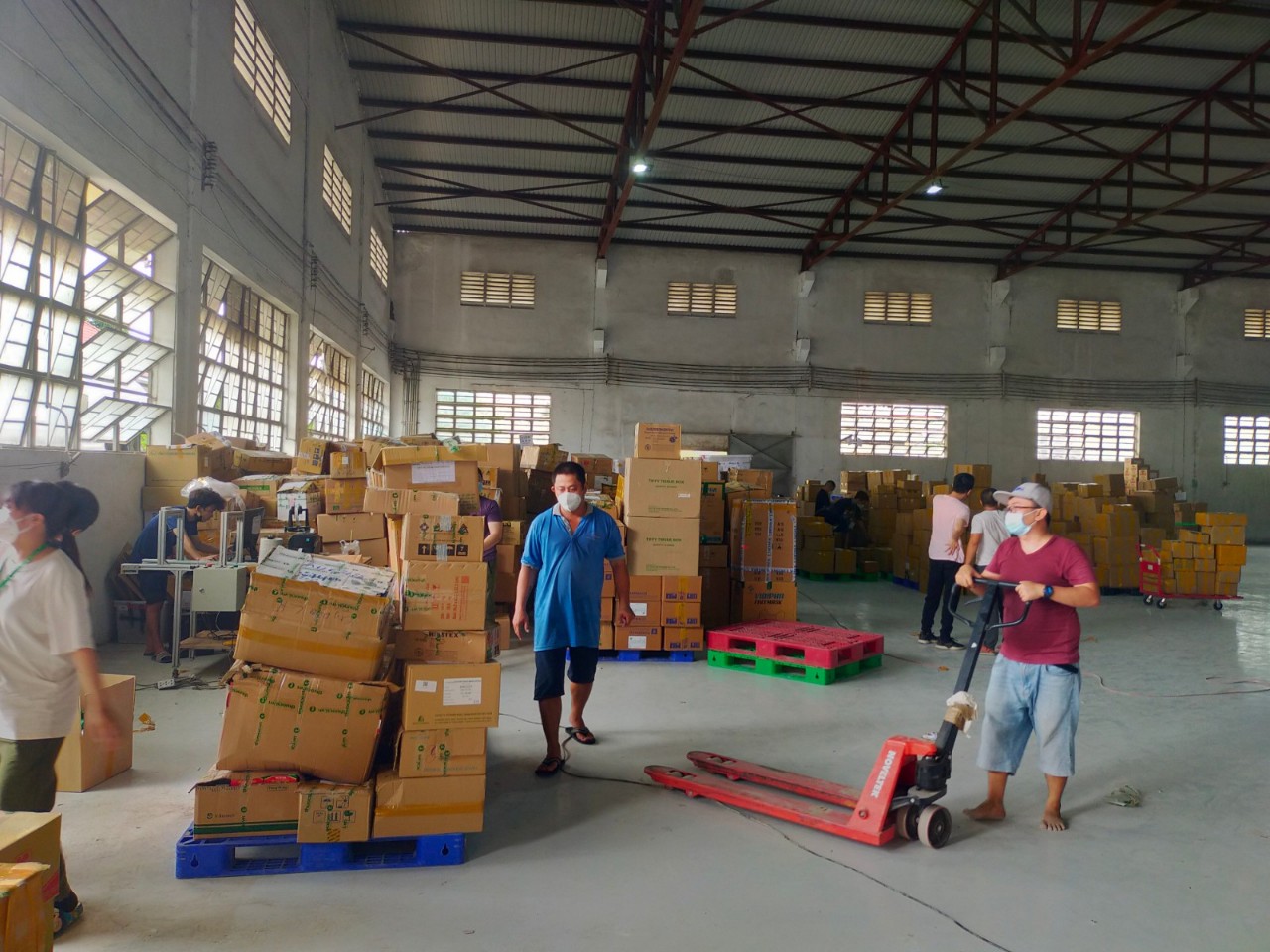 chuyen nha tron goi hoa phat 03