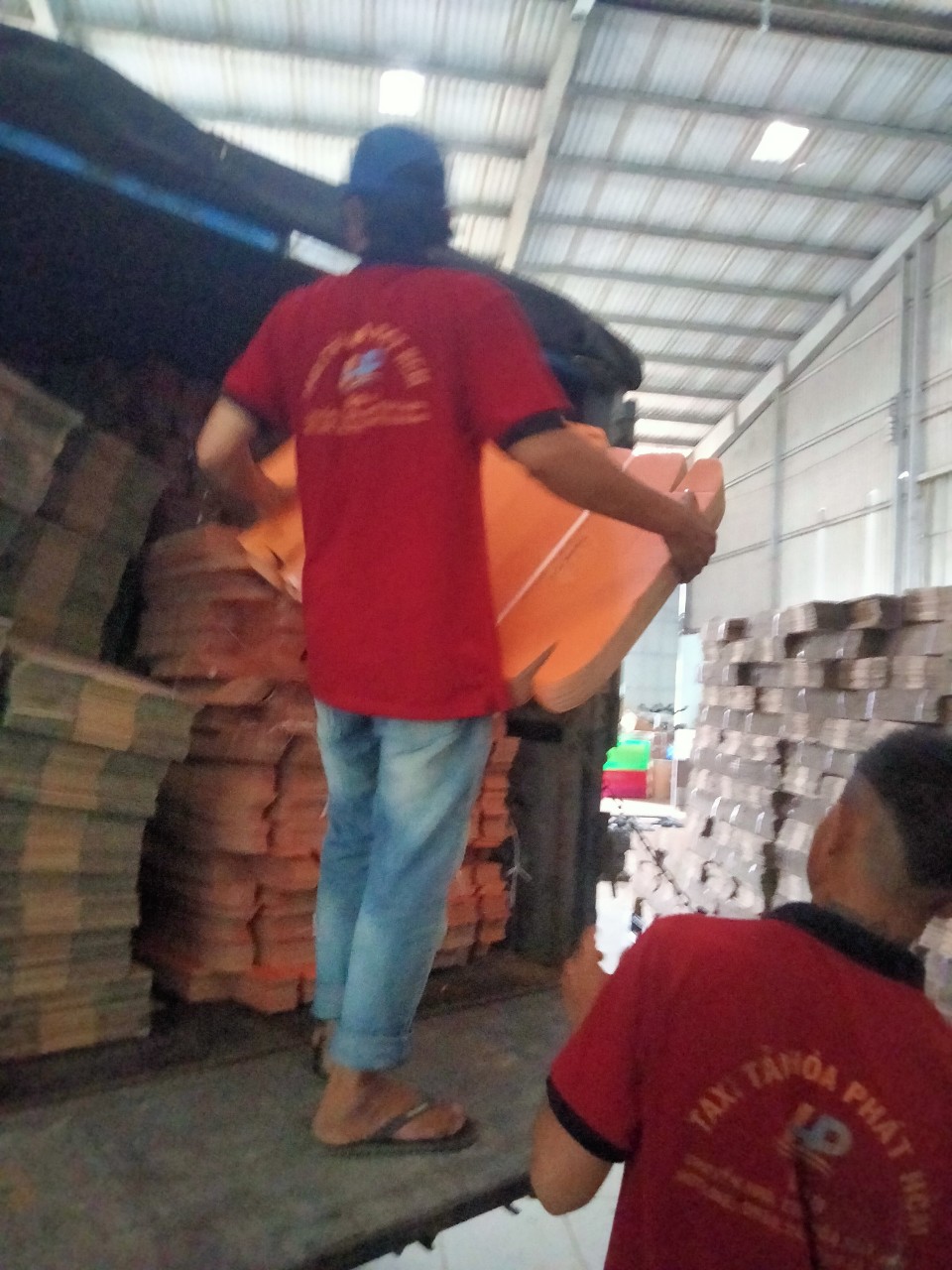 Chuyển văn phòng Phường Chợ Quán