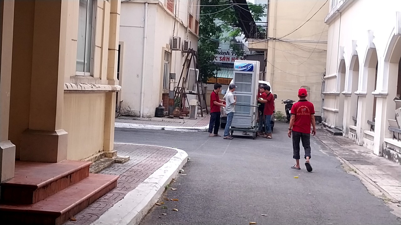 chuyển nhà tháng 12/2025