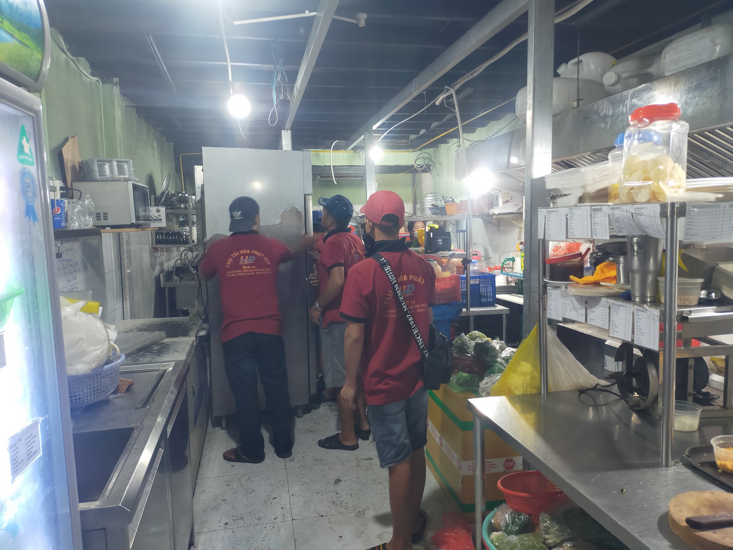 Chuyển Nhà Các Quận TPHCM Trọn Gói An Toàn Mọi Nẻo Đường